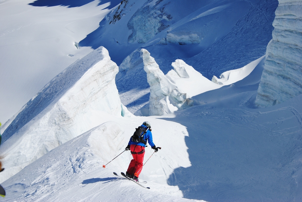 Glacier skiing La Grave La Meije